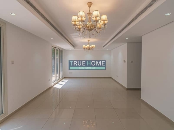 Middle Unit | Freehold | Hot Price